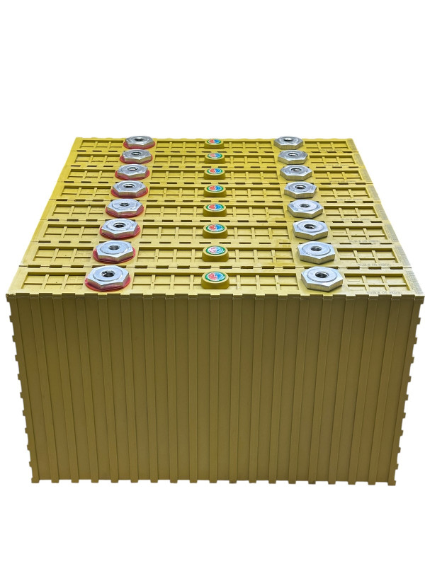 Акумулятор LifePo4 для резервного живлення 8s1p 24v 400ah 10.4 kw