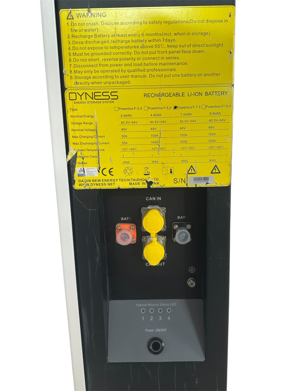 Акумуляторна збірка Dyness B4850 48v 150ah 7.2kwh