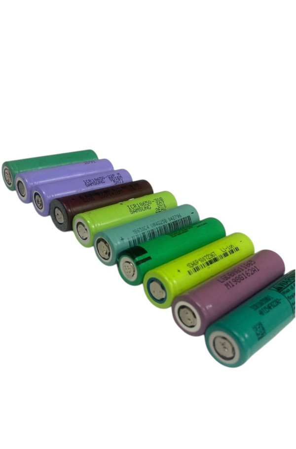 Акумулятори різних виробників 1800 – 2500mAh для ліхтариків