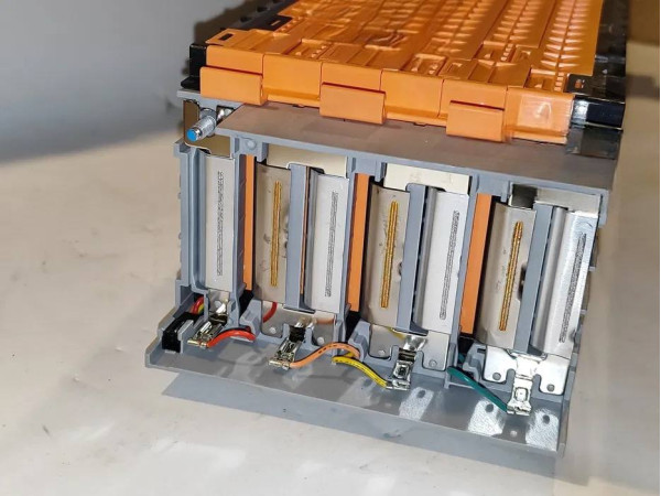 7s1p Li-ion акумулятор  24v ( Ємність 1.7 Кв)
