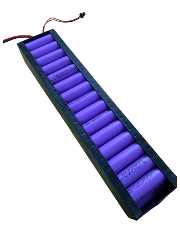 Акумулятори різних виробників (Під демонтаж, із ємністю 2000 – 2700 mAh)