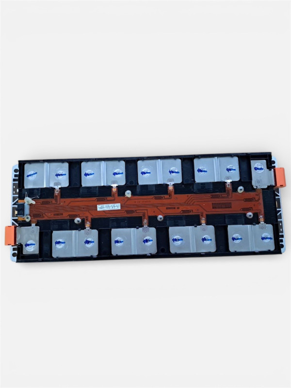 Новий акумулятор 9S1P CATL 4.5kW 135 ah 33.3v